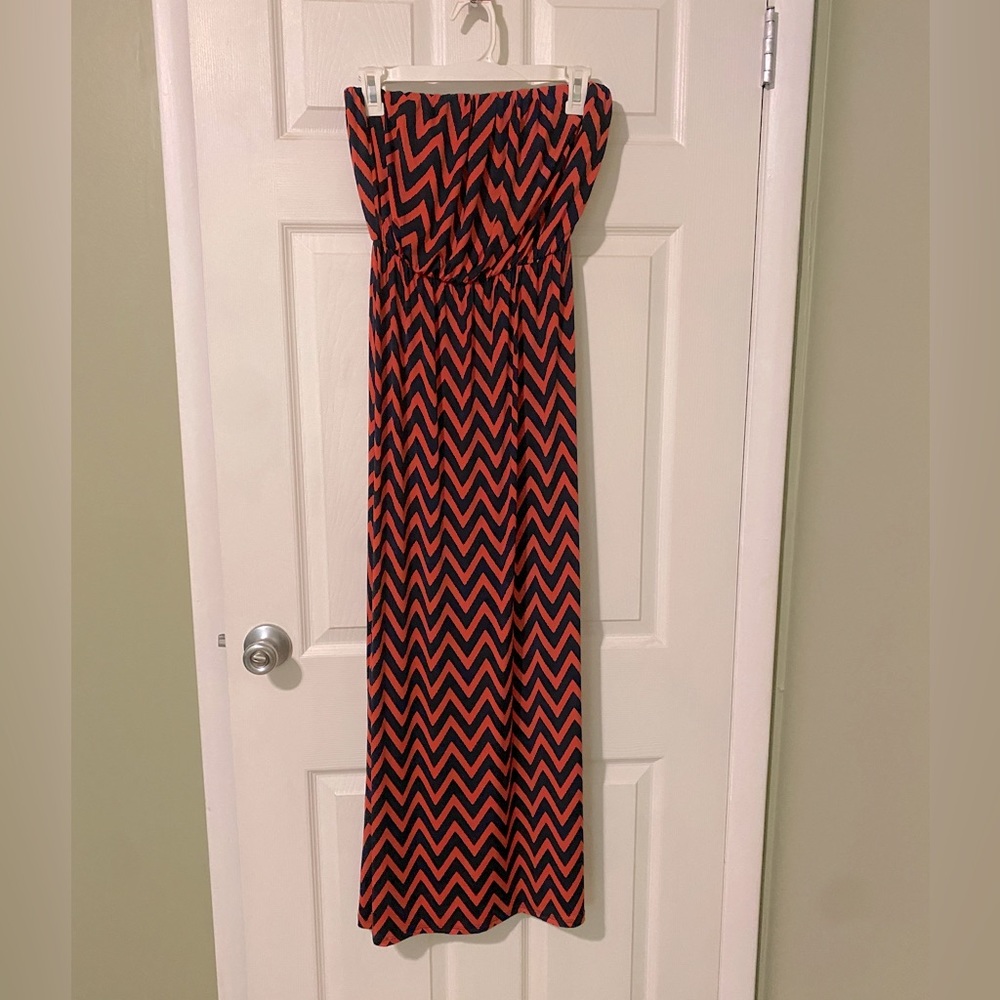 Coral/Blue chevron strapless dress - size S